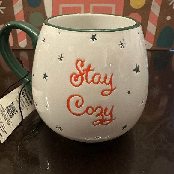 Peanuts Snoopy Red Puffer Coat "Stay Cozy" Snowflakes Mug NWT 2025 - Picture 2 of 5